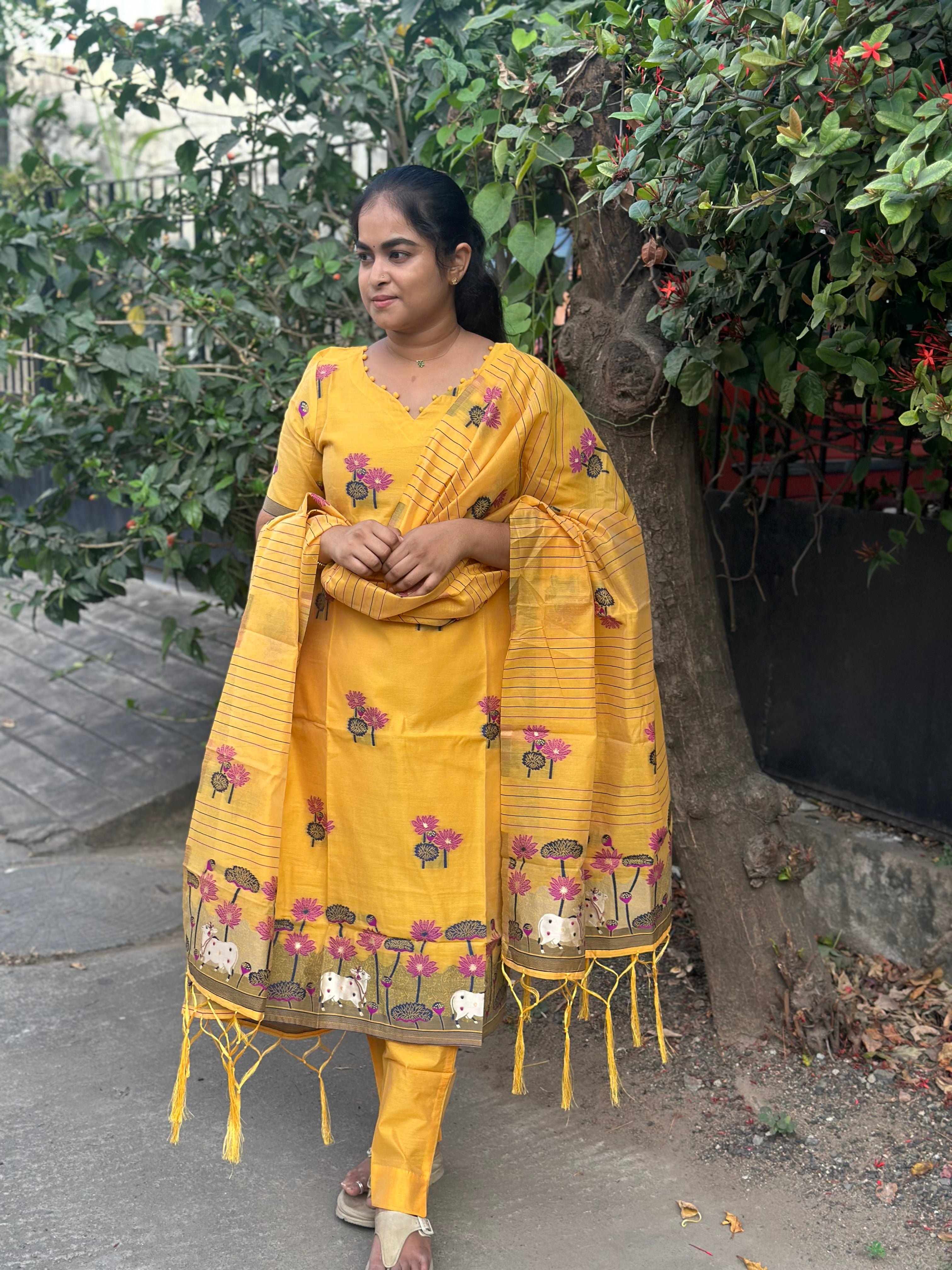 Pichwai art weaved jamdhani cotton suit set