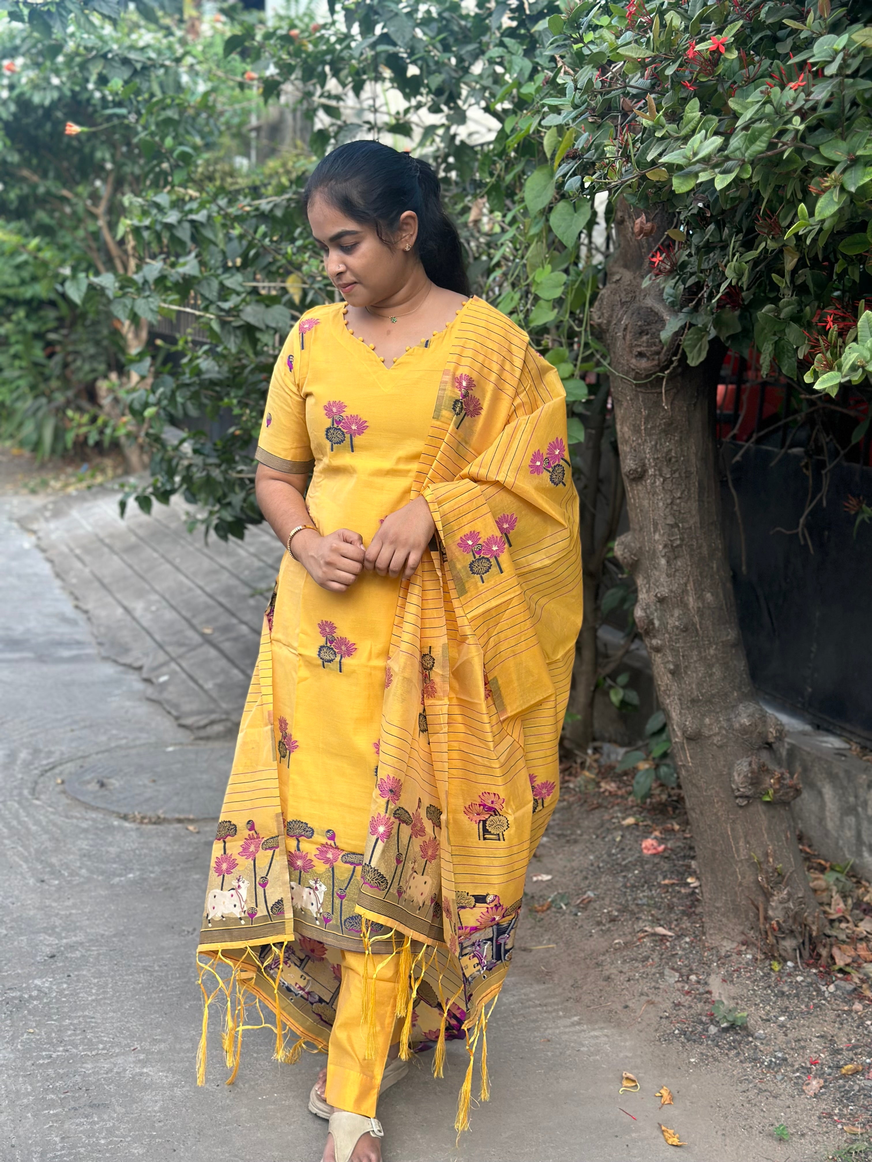 Pichwai art weaved jamdhani cotton suit set