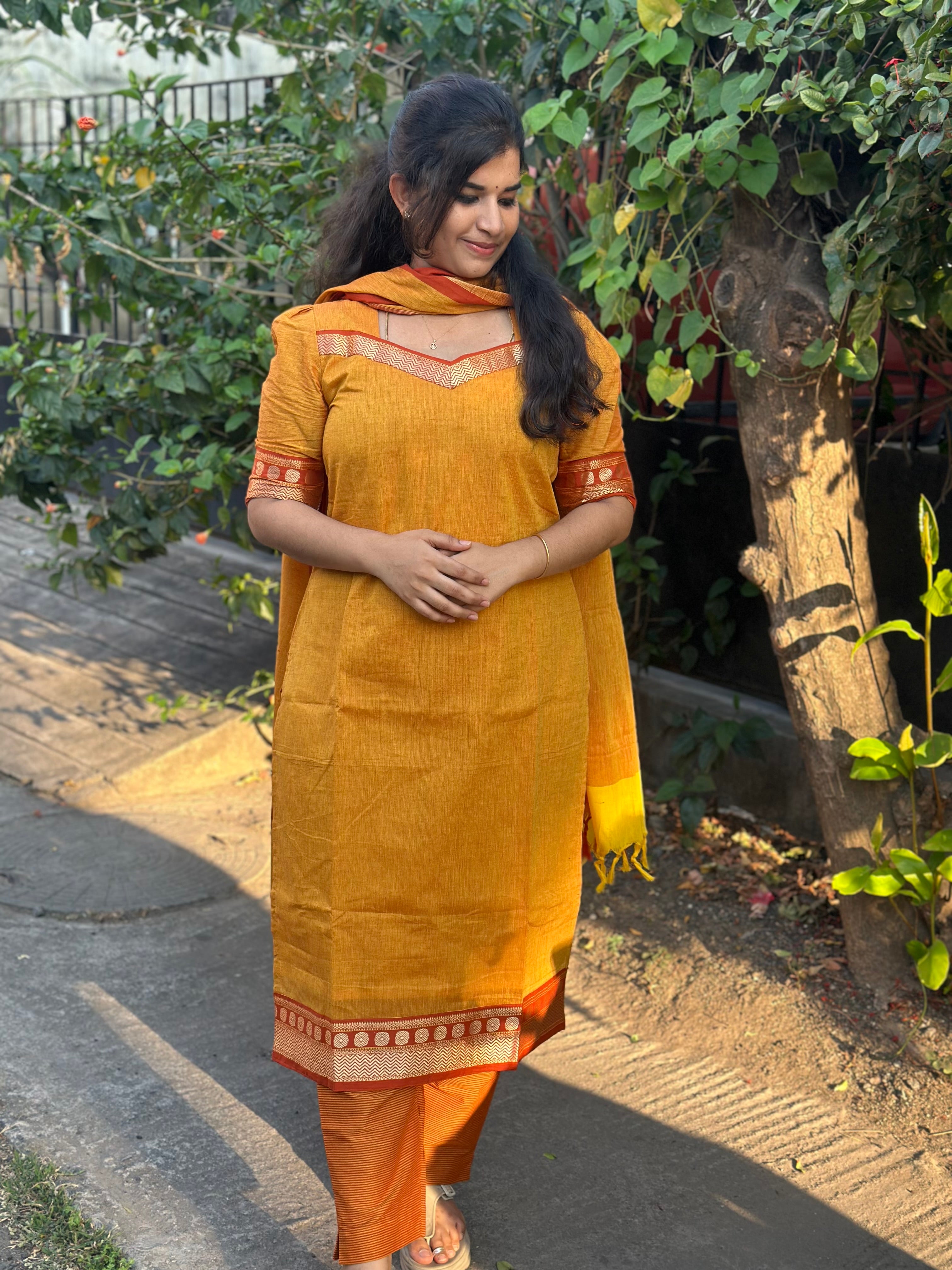 Premium Handloom Cotton Suit Set