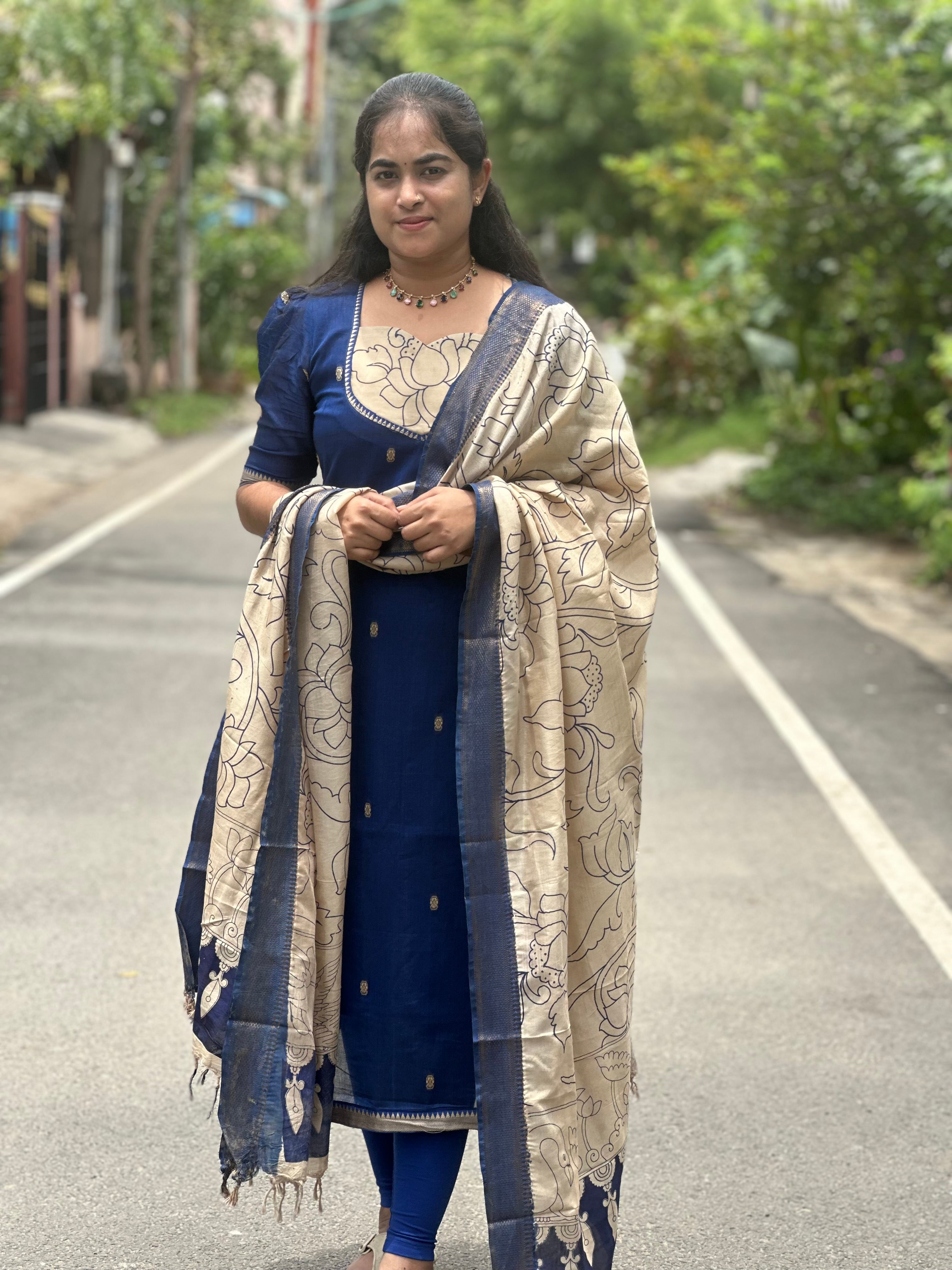 Handloom Narayanpet Top with Chennuri Silk Dupatta