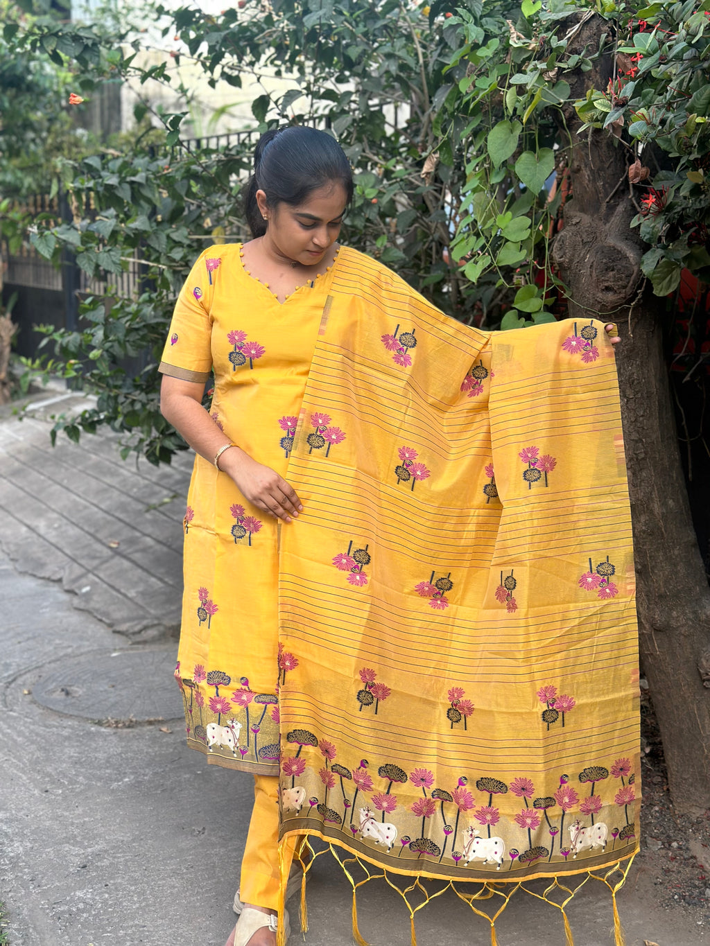 Pichwai art weaved jamdhani cotton suit set