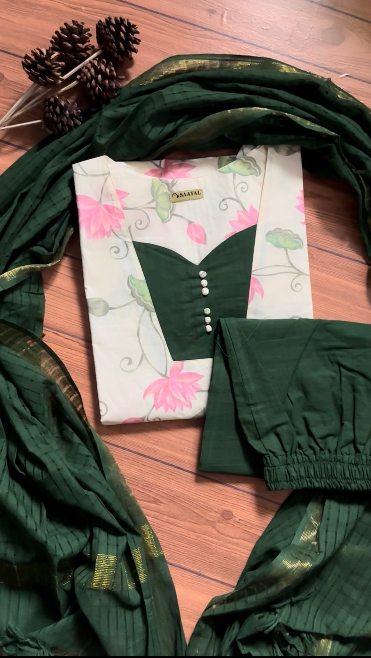 Pichwai Printed Cotton Suit Set